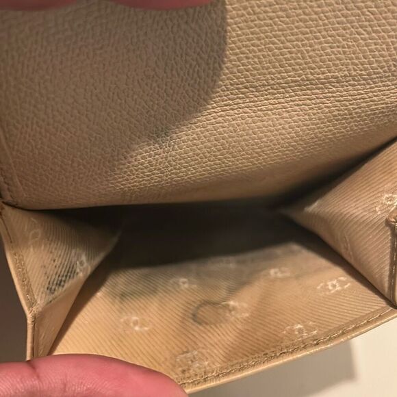 Chanel Bifold Compact Cardholder Wallet Beige Leather Luxury Minimalist CC Logo - Picture 10 of 15
